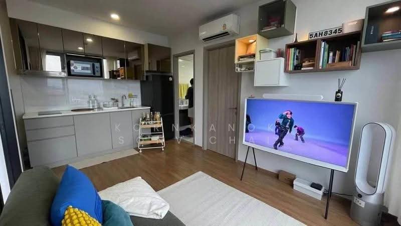 Cloud Thonglor-Phetchaburi, Bangkok, 1986 New Petchaburi Road, Bang Kapi, Huai Khwang, Bangkok, 2 Bedrooms, 38 sqm, Condo For Rent, by Kornkanok Sonvichai, 500557286 - DDproperty.com