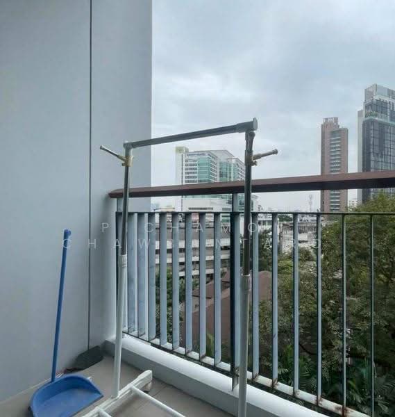Rhythm Sukhumvit 42, Bangkok, Soi Sukhumvit 42, Sukhumvit Road, Phra Kanong, Khlong Toei, Bangkok, 1 Bedroom, 45 sqm, Condo For Sale, by Pichamon Chawbantard, 500557323 - DDproperty.com