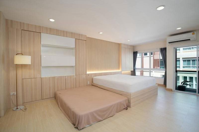 undefined, Bangkok, Bang Pong Pang, Yan Nawa, Bangkok, 3 Bedrooms, 263 sqm, Townhouse For Sale, by Bussara Sri-At, 500557335 - DDproperty.com