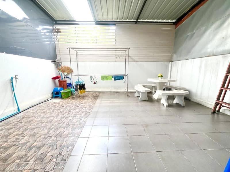 นราสิริ (Narasiri), chon-buri, Bang Lamung, Bang Lamung (Pattaya), Chon Buri (Pattaya), 3 Bedrooms, 100 sqm, Townhouse For Sale, by The Best Property โอ, 500557373 - DDproperty.com