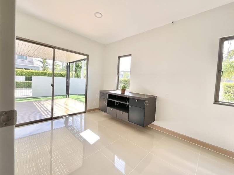 Grand Valley Sukhumvit-Nongmon Bypass, Chon Buri (Pattaya), Mhueng, Muang Chon Buri, Chon Buri (Pattaya), 4 Bedrooms, 250 sqm, Single Detached House For Sale, by Infinity EEC (Thailand) Co., Ltd., 500557378 - DDproperty.com
