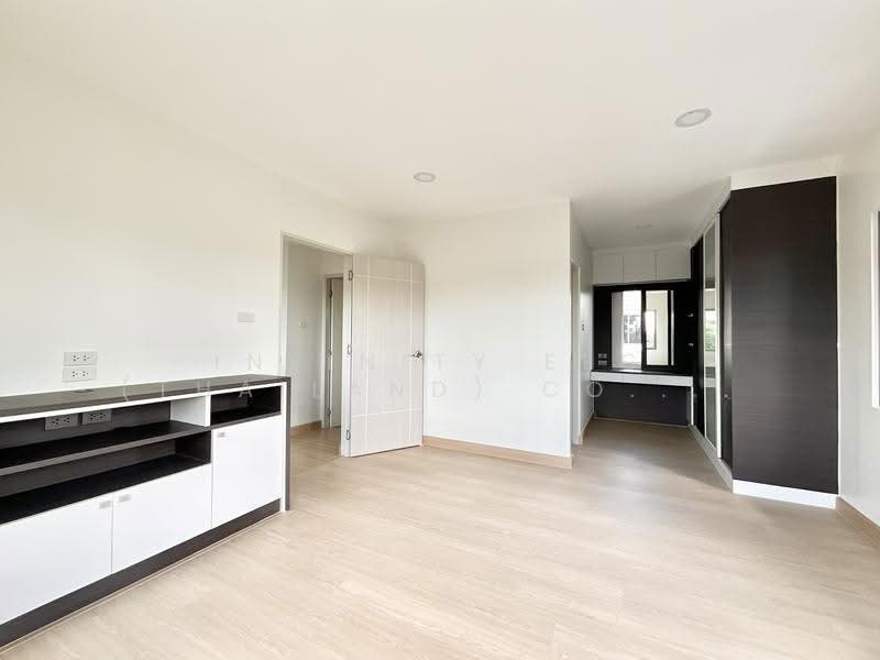 Grand Valley Sukhumvit-Nongmon Bypass, Chon Buri (Pattaya), Mhueng, Muang Chon Buri, Chon Buri (Pattaya), 4 Bedrooms, 250 sqm, Single Detached House For Sale, by Infinity EEC (Thailand) Co., Ltd., 500557378 - DDproperty.com
