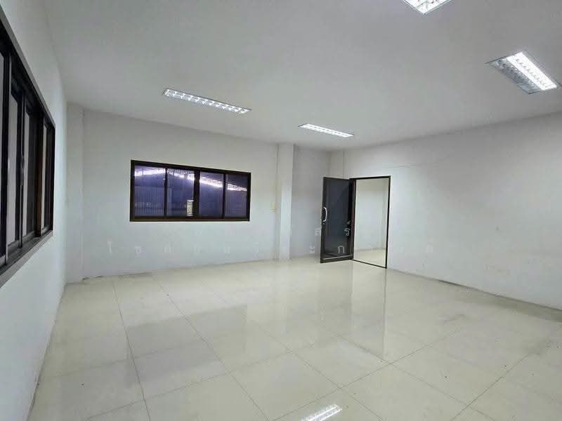สระนารายบ้านเกาะ, นครราชสีมา, บ้านเกาะ, เมืองนครราชสีมา, นครราชสีมา, 2,600 ตร.ม., โกดัง-โรงงาน ให้เช่า, โดย พลิศภัสร์ โชคธนวีระกานต์, 500557410 - DDproperty.com