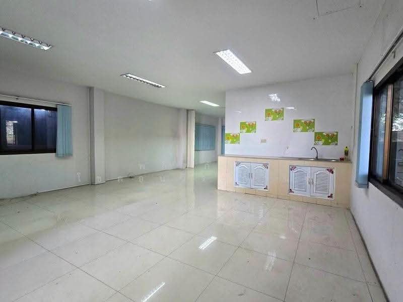 สระนารายบ้านเกาะ, นครราชสีมา, บ้านเกาะ, เมืองนครราชสีมา, นครราชสีมา, 2,600 ตร.ม., โกดัง-โรงงาน ให้เช่า, โดย พลิศภัสร์ โชคธนวีระกานต์, 500557410 - DDproperty.com