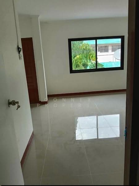 Chomfah warangkul Klong 2 : ชมฟ้า-วรางกูล คลอง 2, ปทุมธานี, ประชาธิปัตย์, ธัญบุรี, ปทุมธานี, 21 ตร.ม., ทาวน์เฮ้าส์ ขาย, โดย Connex Property, 500557454 - DDproperty.com