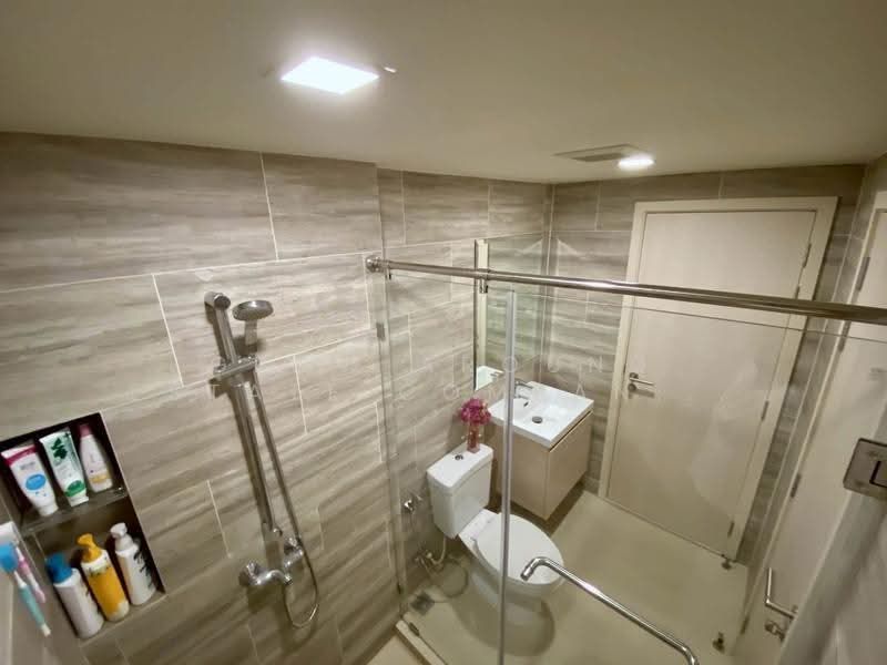 Maestro 03 Ratchada-Rama 9, Bangkok, Soi Ratchadaphisek 3 Ratchadaphisek Road, Din Daeng, Bangkok, 2 Bedrooms, 57 sqm, Condo For Sale, by Grow Around Estate Company Limited, 500557461 - DDproperty.com