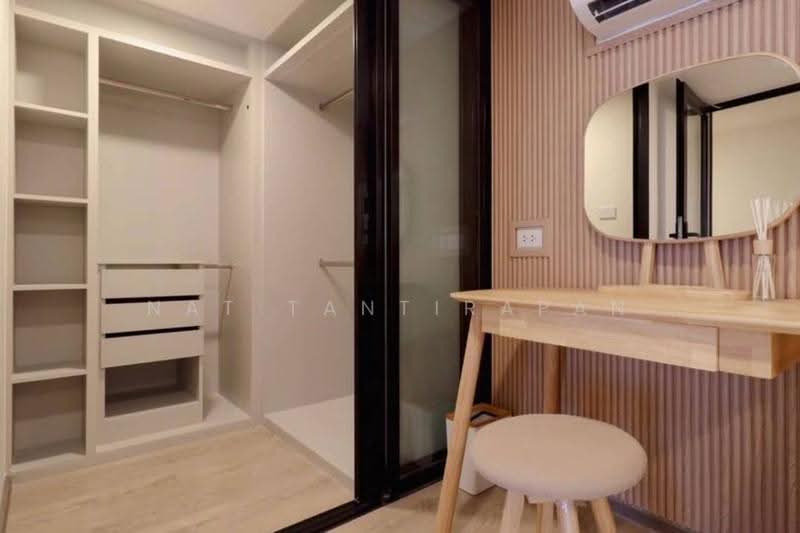 SOHO Bangkok Ratchada, Bangkok, 74 Pracha Rat Bamphen Rd, Huai Khwang, Bangkok, 2 Bedrooms, 48 sqm, Condo For Rent, by Nat Tantirapan, 500557588 - DDproperty.com