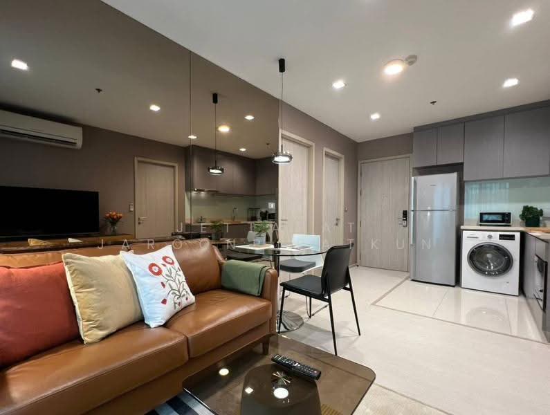 Rhythm Sukhumvit 36-38, Bangkok, 55 Soi Sukhumvit 36, Sukhumvit Road, Phra Kanong, Khlong Toei, Bangkok, 2 Bedrooms, 60 sqm, Condo For Rent, by Jettapat Jaroonpipatkun, 500557596 - DDproperty.com