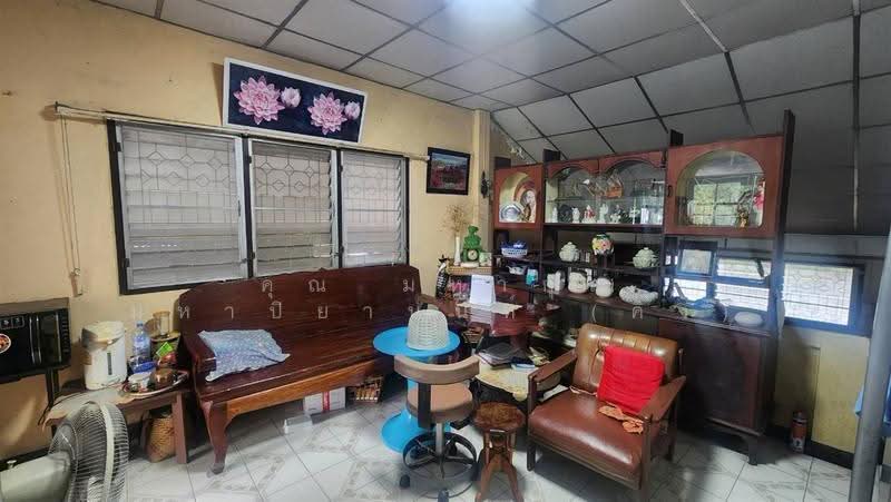 บ้านเดี่ยว 2 ชั้น + ที่ดิน 516 ตร.ว. ใกล้เทศบาลเมืองกระทุ่มแบน ถนนสุคนธวิทย์, Samut Sakhon, ถนนสุคนธวิทย์, Krathumbaen, Krathum Baen, Samut Sakhon, , 2,064 sqm, Land For Sale, by คุณ มหากุล มหาปิยานนท์ (คิง), 500557633 - DDproperty.com