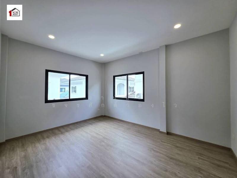 Baan Pradab Dao 1-4, Nonthaburi, ท่าอิฐ , ปากเกร็ด , นนทบุรี, Tha It, Pak Kret, Nonthaburi, 4 Bedrooms, 350 sqm, Single Detached House For Sale, by อานันท์ ขจรศักดิ์ว่องไว, 500557635 - DDproperty.com