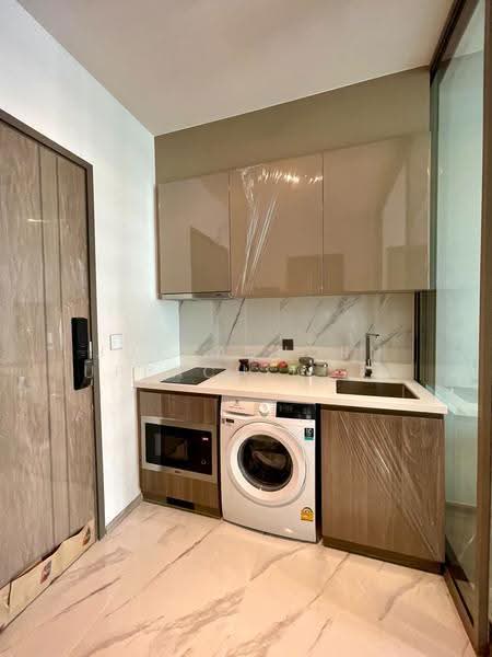 Rhythm Ekkamai Estate, Bangkok, Soi Sukhumvit 63, Khlongtoei Nua, Watthana, Bangkok, 1 Bedroom, 35 sqm, Condo For Rent, by Juthabhorn Uppachit (Amy), 500557655 - DDproperty.com