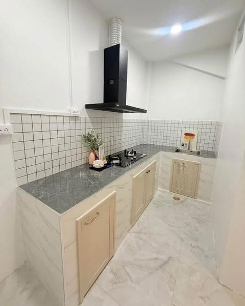 Baanwangthong Phetkasem 77, Bangkok, Phetkasem Road 77, Nong Kham, Nong Khaem, Bangkok, 3 Bedrooms, 21 sqm, Townhouse For Sale, by Connex Property, 500557665 - DDproperty.com