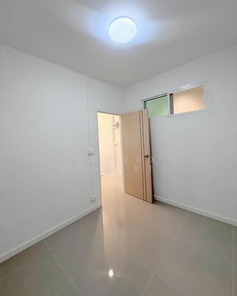 Baanwangthong Phetkasem 77, Bangkok, Phetkasem Road 77, Nong Kham, Nong Khaem, Bangkok, 3 Bedrooms, 21 sqm, Townhouse For Sale, by Connex Property, 500557665 - DDproperty.com