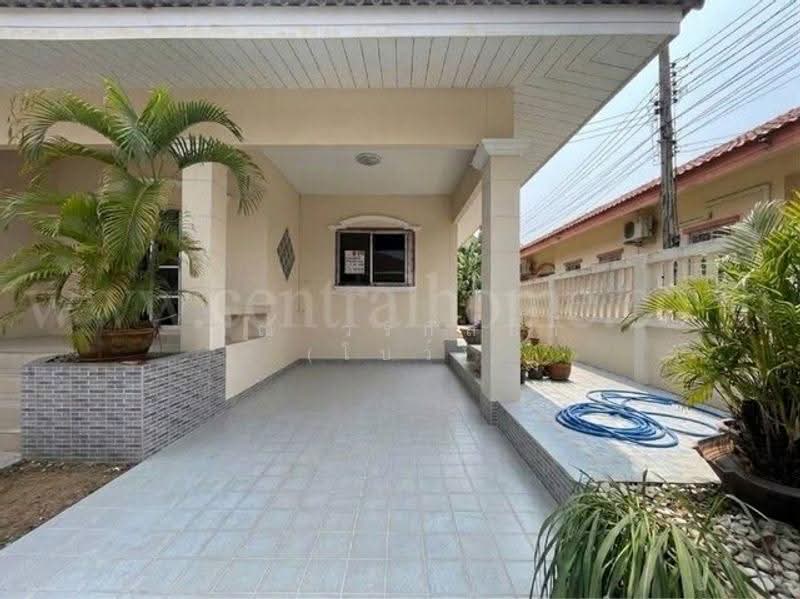 Chokchai village 5, Chon Buri (Pattaya), Nong Pru, Bang Lamung (Pattaya), Chon Buri (Pattaya), 3 Bedrooms, 120 sqm, Single Detached House For Sale, by คุณ วรกัลยา (โบว์), 500557735 - DDproperty.com