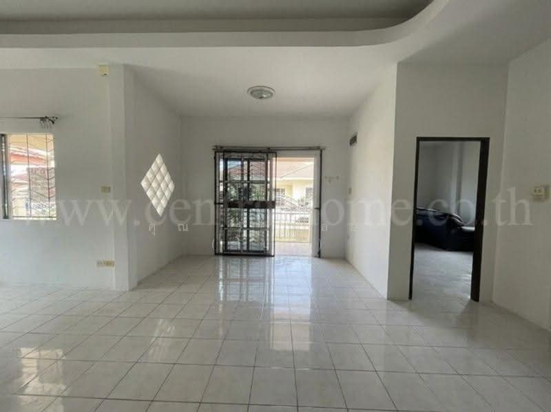 Chokchai village 5, Chon Buri (Pattaya), Nong Pru, Bang Lamung (Pattaya), Chon Buri (Pattaya), 3 Bedrooms, 120 sqm, Single Detached House For Sale, by คุณ วรกัลยา (โบว์), 500557735 - DDproperty.com