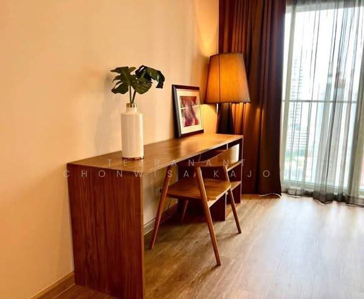 Noble Solo, Bangkok, 988 Thong Lo, Khlong Tan Nua, Watthana, Bangkok, 1 Bedroom, 53 sqm, Condo For Rent, by Teeranant Chonwisaikajon, 500557737 - DDproperty.com