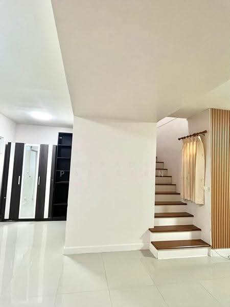 Pruksa Ville 57 Pattanakarn, Bangkok, Soi Pattanakarn 38, Suan Luang, Bangkok, 3 Bedrooms, 80 sqm, Townhouse For Rent, by Airada Parasarn, 500557739 - DDproperty.com