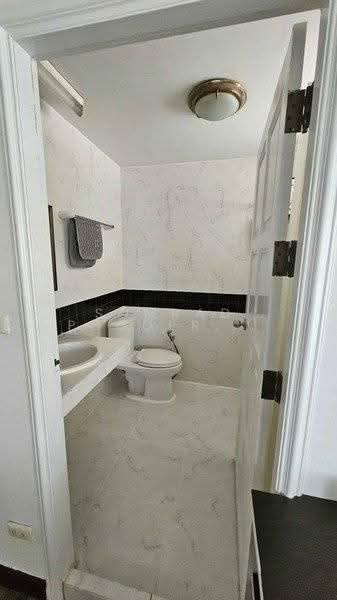 Crystal Garden Condominium : คริสตัล การ์เด้น, กรุงเทพ, 217 ถนนสุขุมวิท ซอย 4, คลองเตย, กรุงเทพ, 123 ตร.ม., คอนโด ขาย, โดย Somrad Phoopruksachart, 500557752 - DDproperty.com