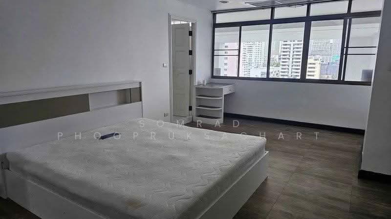 Crystal Garden Condominium : คริสตัล การ์เด้น, กรุงเทพ, 217 ถนนสุขุมวิท ซอย 4, คลองเตย, กรุงเทพ, 123 ตร.ม., คอนโด ขาย, โดย Somrad Phoopruksachart, 500557752 - DDproperty.com