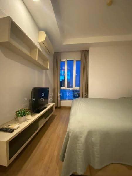 Thru Thonglor, Bangkok, Petchaburi Road, Bang Kapi, Huai Khwang, Bangkok, 2 Bedrooms, 62 sqm, Condo For Rent, by Somrad Phoopruksachart, 500557820 - DDproperty.com