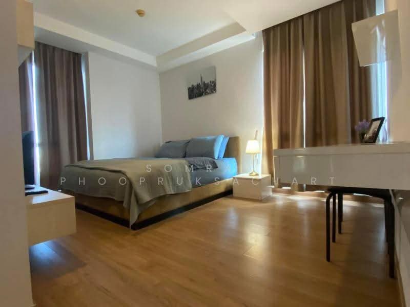 Thru Thonglor, Bangkok, Petchaburi Road, Bang Kapi, Huai Khwang, Bangkok, 2 Bedrooms, 62 sqm, Condo For Rent, by Somrad Phoopruksachart, 500557820 - DDproperty.com