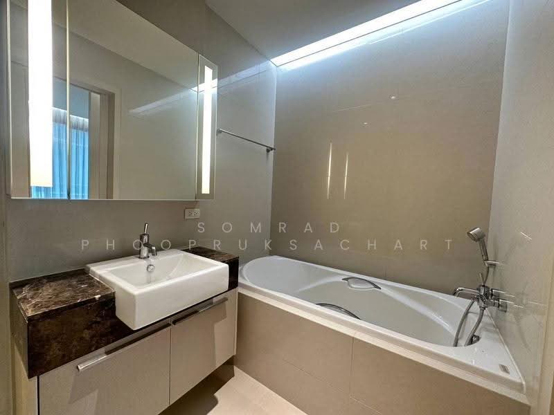 39 by Sansiri, Bangkok, 11 Sukhumvit Road, Khlong Tan Nua, Watthana, Bangkok, 1 Bedroom, 56 sqm, Condo For Rent, by Somrad Phoopruksachart, 500557848 - DDproperty.com