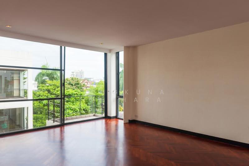 Pool Villa 4-Story 750 sqm in the heart of Ari (Commercial Lease), กรุงเทพ, พญาไท, กรุงเทพ, 750 ตร.ม., ตึกแถว-อาคารพาณิชย์ ให้เช่า, โดย Pongkuna Ishihara, 500557881 - DDproperty.com