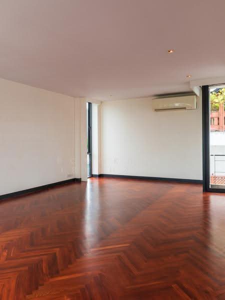Pool Villa 4-Story 750 sqm in the heart of Ari (Commercial Lease), กรุงเทพ, พญาไท, กรุงเทพ, 750 ตร.ม., ตึกแถว-อาคารพาณิชย์ ให้เช่า, โดย Pongkuna Ishihara, 500557881 - DDproperty.com