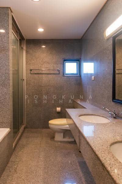 Pool Villa 4 ชั้น 750 ตร.ม. ใจกลางอารีย์ (เช่าทำธุรกิจ), Bangkok, Phaya Thai, Bangkok, , 750 sqm, Shophouse For Rent, by Pongkuna Ishihara, 500557881 - DDproperty.com