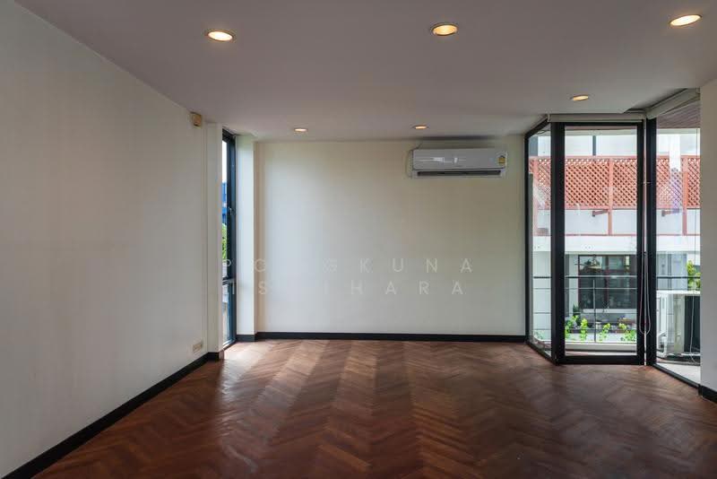 Pool Villa 4 ชั้น 750 ตร.ม. ใจกลางอารีย์ (เช่าทำธุรกิจ), Bangkok, Phaya Thai, Bangkok, , 750 sqm, Shophouse For Rent, by Pongkuna Ishihara, 500557881 - DDproperty.com