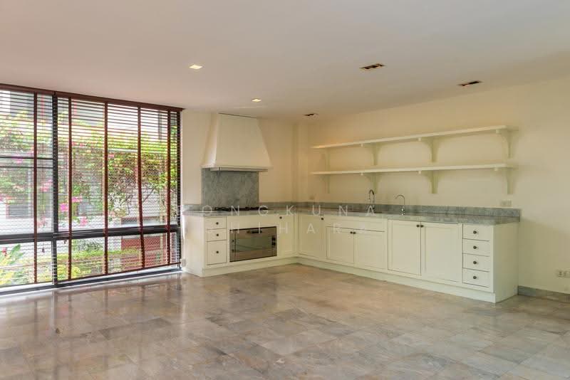 Pool Villa 4 ชั้น 750 ตร.ม. ใจกลางอารีย์ (เช่าทำธุรกิจ), Bangkok, Phaya Thai, Bangkok, , 750 sqm, Shophouse For Rent, by Pongkuna Ishihara, 500557881 - DDproperty.com