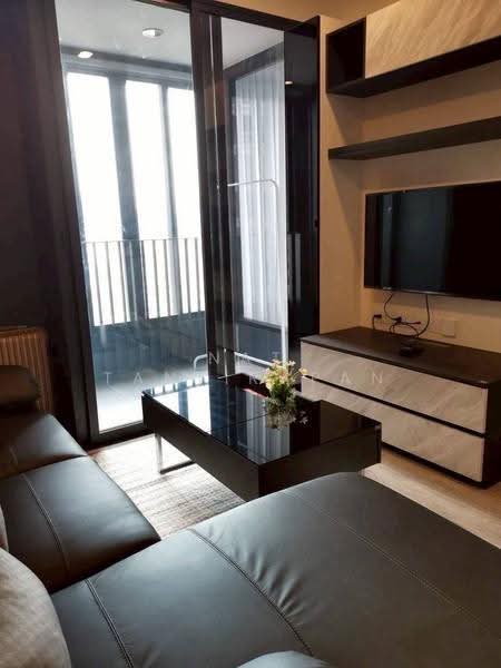IDEO Mobi Asoke, Bangkok, New Petchaburi Road, Bang Kapi, Huai Khwang, Bangkok, 1 Bedroom, 36 sqm, Condo For Rent, by Nat Tantirapan, 500557886 - DDproperty.com