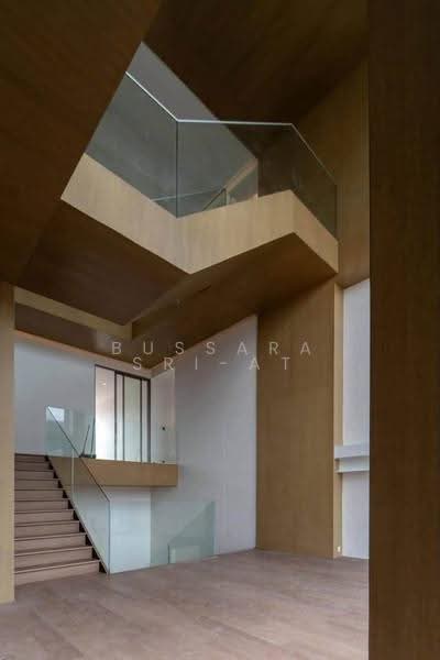 Pasaliin Home Office, Bangkok, 43-1 Ladprao Road 101 Soi 42, Khlong Chan, Bang Kapi, Bangkok, 6 Bedrooms, 901 sqm, Townhouse For Rent, by Bussara Sri-At, 500557889 - DDproperty.com