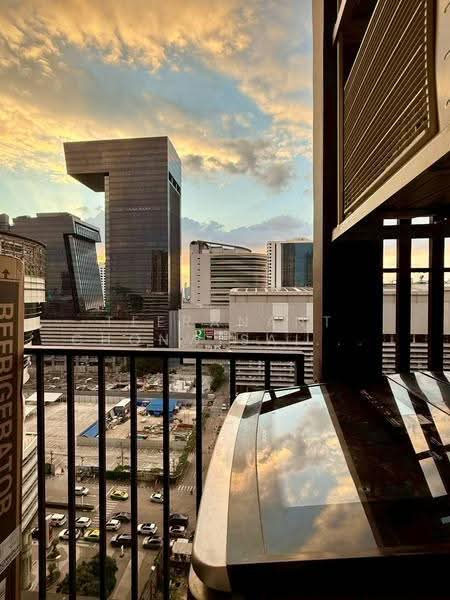Nue District R9, Bangkok, 59 Rama 9 Road, Huai Khwang, Bangkok, 1 Bedroom, 26 sqm, Condo For Rent, by Teeranant Chonwisaikajon, 500557892 - DDproperty.com
