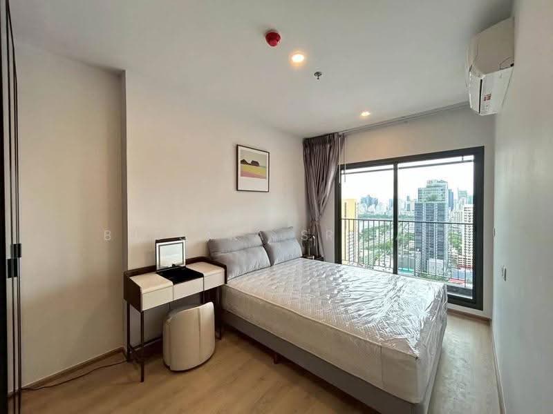 Life Rama 4-Asoke, Bangkok, Rama 4 Road, Khlong Toei, Bangkok, 1 Bedroom, 35 sqm, Condo For Rent, by Bussara Sri-At, 500557898 - DDproperty.com