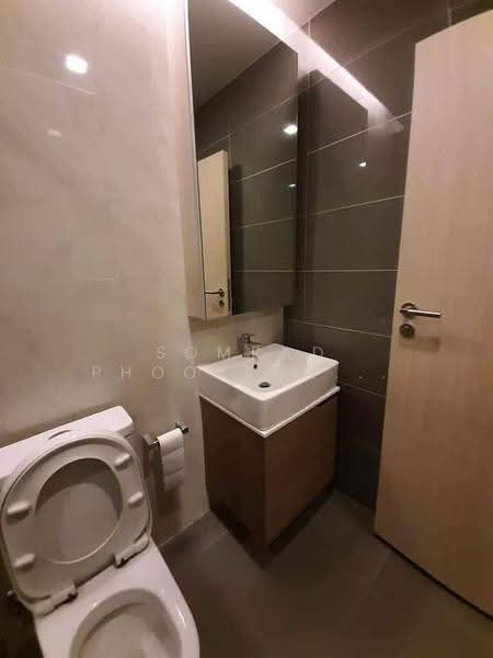 M Thonglor 10, Bangkok, 9 Soi Ekkamai 12, Ekkamai Road, Khlong Tan Nua, Watthana, Bangkok, 1 Bedroom, 36 sqm, Condo For Sale, by Somrad Phoopruksachart, 500557907 - DDproperty.com