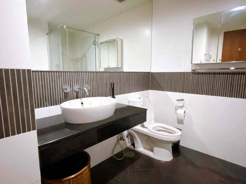 Urbana Sathorn, Bangkok, 55 South Sathorn Road, Thung Maha Mek, Sathon, Bangkok, 1 Bedroom, 70 sqm, Apartment For Rent, by Nat Tantirapan, 500557908 - DDproperty.com