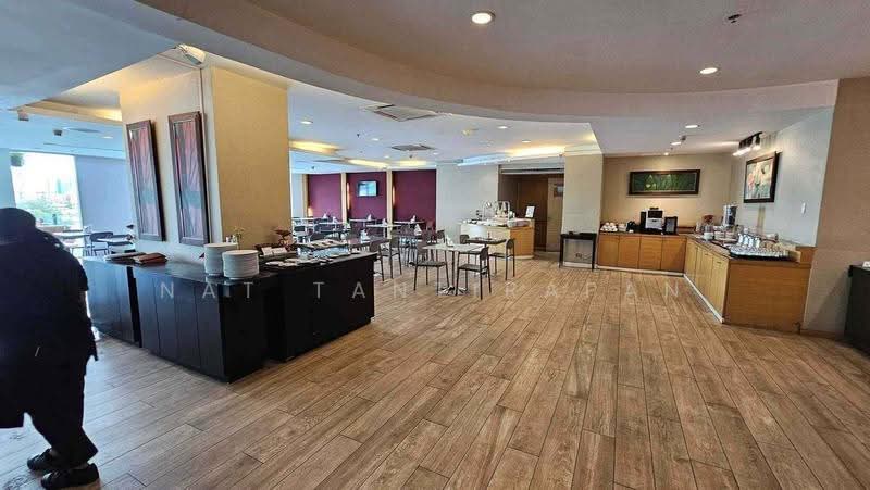 Urbana Sathorn : เออร์บาน่า สาทร, กรุงเทพ, 55 ถนนสาทรใต้, ทุ่งมหาเมฆ, สาทร, กรุงเทพ, 70 ตร.ม., อพาร์ทเมนท์ ให้เช่า, โดย Nat Tantirapan, 500557908 - DDproperty.com