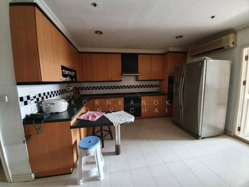 Kallista Mansion, Bangkok, 64 Soi Sukhumvit 11, Khlongtoei Nua, Watthana, Bangkok, 3 Bedrooms, 315 sqm, Condo For Rent, by Kornkanok Sonvichai, 500557926 - DDproperty.com