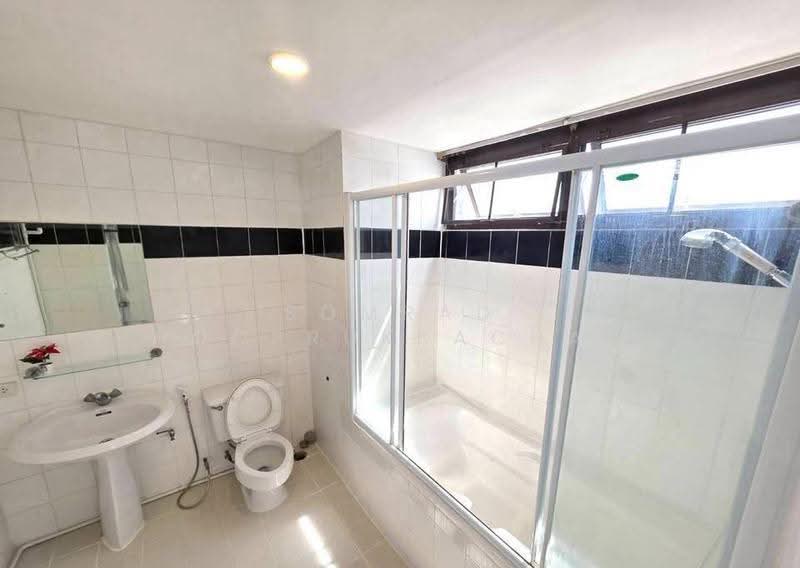 The Waterford Park, Bangkok, Soi Sukhumvit 53, Khlong Tan Nua, Watthana, Bangkok, 3 Bedrooms, 177 sqm, Condo For Rent, by Somrad Phoopruksachart, 500557964 - DDproperty.com