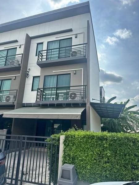 undefined, Bangkok, Suan Luang, Bangkok, 3 Bedrooms, 141 sqm, Townhouse For Sale, by Thananith Ittitulyapong, 500557977 - DDproperty.com
