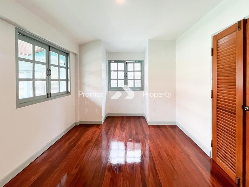 House Punnawithi, Bangkok, สุขุมวิท, Bang Chak, Phra Khanong, Bangkok, 4 Bedrooms, 400 sqm, Single Detached House For Sale, by Chidaphar Beawlek, 500558011 - DDproperty.com