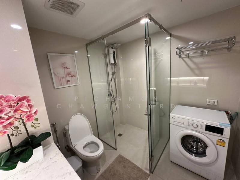 Silom Suite, Bangkok, Soi Sathorn 12, Sathorn Road, Silom, Bang Rak, Bangkok, 4 Bedrooms, 114 sqm, Condo For Rent, by Pichamon Chawbantard, 500558030 - DDproperty.com