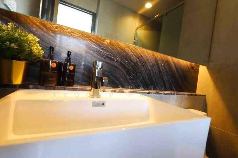 The Lumpini 24, Bangkok, Sukhumvit 24 Road, Khong Tan, Khlong Toei, Bangkok, 1 Bedroom, 30 sqm, Condo For Rent, by Jettapat Jaroonpipatkun, 500558045 - DDproperty.com