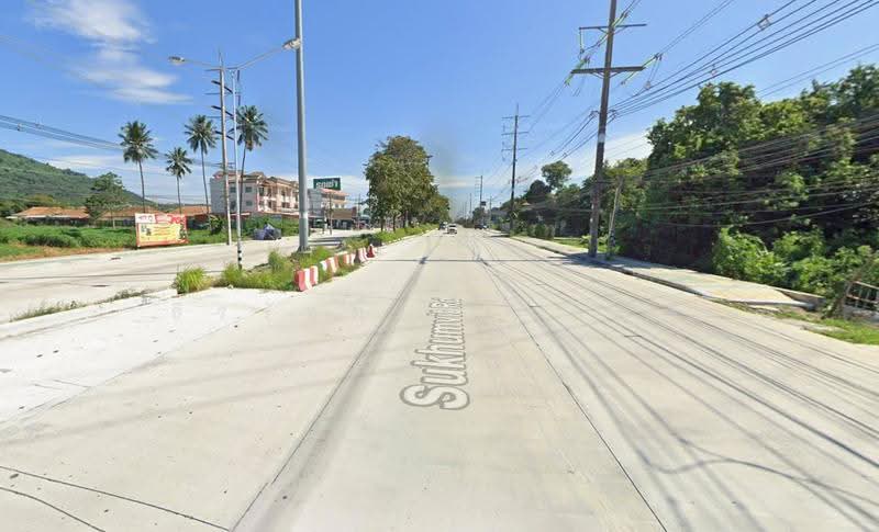 Land for sale on Sukhumvit Road, Ban Chang, Rayong: 50 Rai, 131-meter frontage, high-potential locat, Rayong, สุขุมวิท, Ban Zhang, Ban Chang, Rayong, , 30,320 sqm, Land For Sale, by ธีรรัชต์ ศรีเล็กดี, 500558078 - DDproperty.com