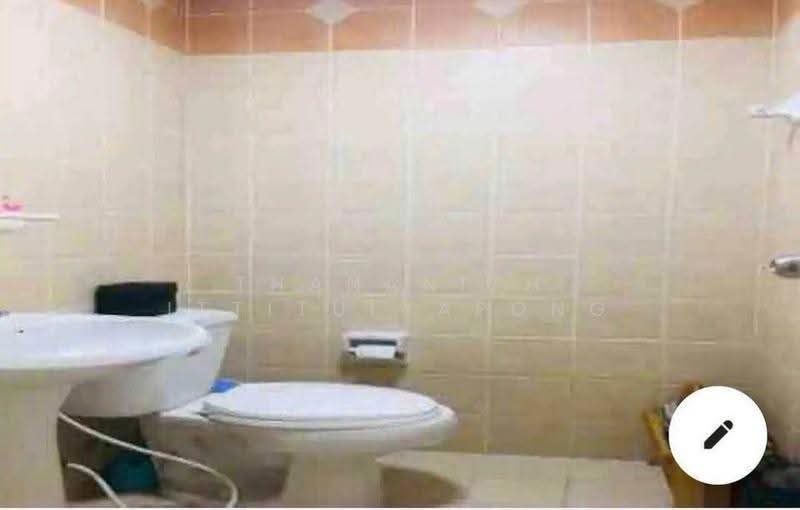 Baan Klang Muang Ratchada-Mengjai 1, Bangkok, 522 50-151 Saha Kan Pramun Alley, Wang Thonglang, Bangkok, 3 Bedrooms, 220 sqm, Townhouse For Rent, by Thananith Ittitulyapong, 500558108 - DDproperty.com