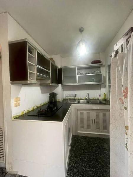Baan Klang Muang Ratchada-Mengjai 1, Bangkok, 522 50-151 Saha Kan Pramun Alley, Wang Thonglang, Bangkok, 3 Bedrooms, 220 sqm, Townhouse For Rent, by Thananith Ittitulyapong, 500558108 - DDproperty.com