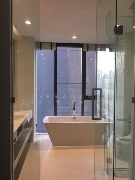 Vittorio 39, Bangkok, 8 Sukhumvit, Khlong Tan Nua, Watthana, Bangkok, 2 Bedrooms, 136 sqm, Condo For Rent, by Teeranant Chonwisaikajon, 500558116 - DDproperty.com