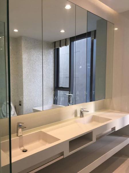 Vittorio 39, Bangkok, 8 Sukhumvit, Khlong Tan Nua, Watthana, Bangkok, 2 Bedrooms, 136 sqm, Condo For Rent, by Teeranant Chonwisaikajon, 500558116 - DDproperty.com
