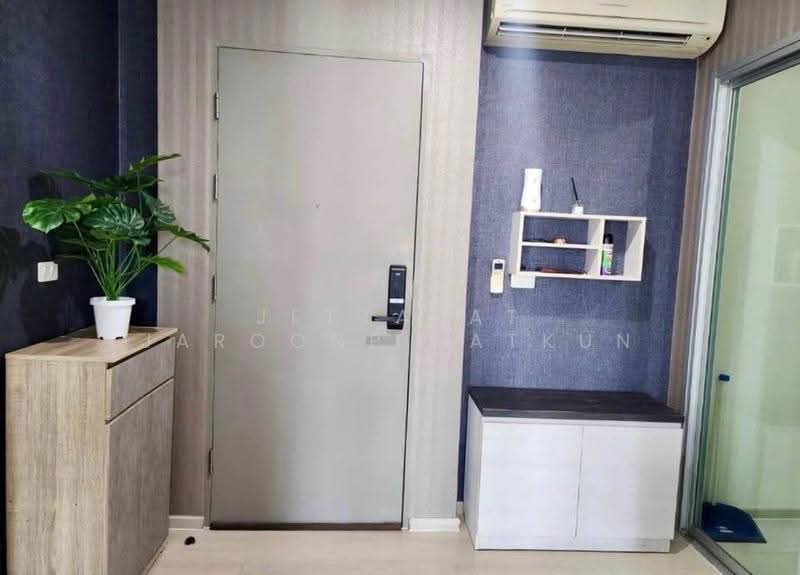 Life Ratchadapisek, Bangkok, 279 Ratchadapisaek Road, Huai Khwang, Bangkok, 2 Bedrooms, 47 sqm, Condo For Rent, by Jettapat Jaroonpipatkun, 500558143 - DDproperty.com